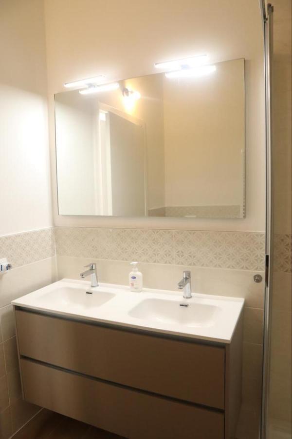Santa Maria Novella - Golden Lily Florence, City Center Apartment المظهر الخارجي الصورة