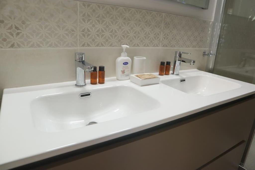 Santa Maria Novella - Golden Lily Florence, City Center Apartment المظهر الخارجي الصورة